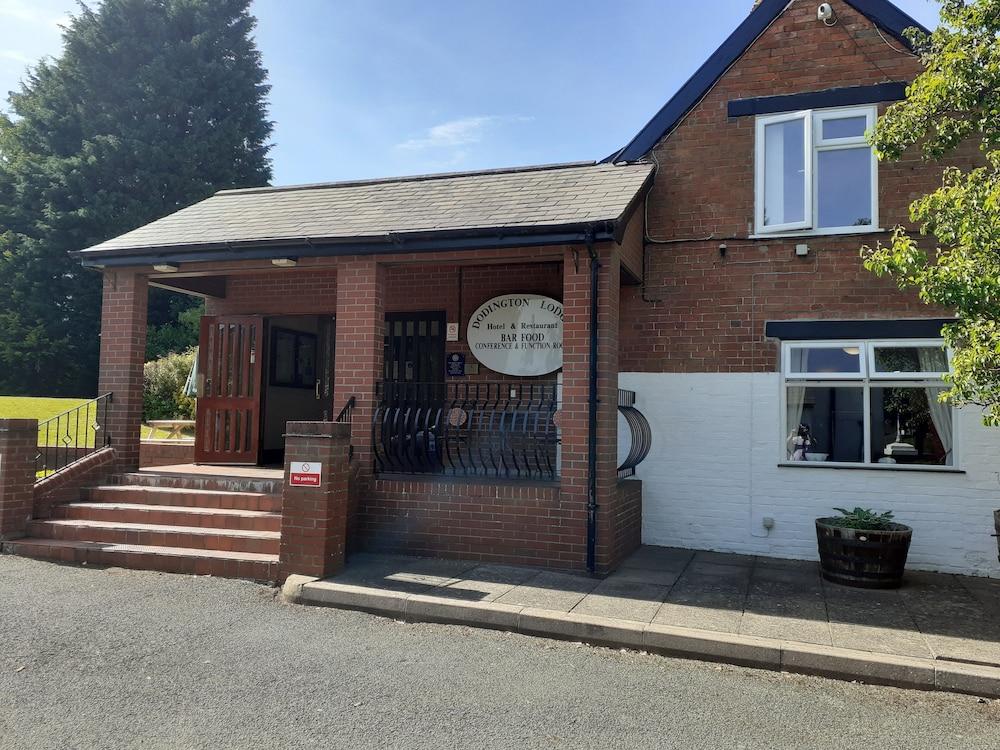 The Dodington Lodge Hotel Whitchurch  Exterior foto